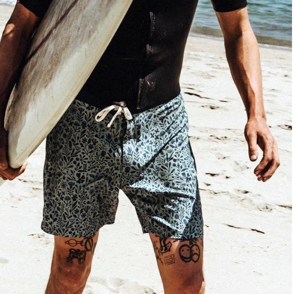 Taylor Stitch Other - Taylor Stitch The Bo Boardie In Sea Floral Board Shorts SZ 31 NEW